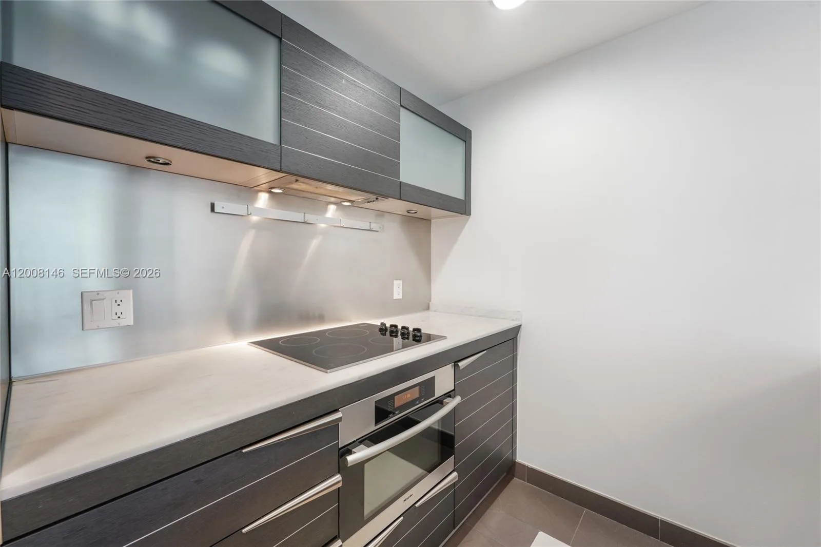 200 Biscayne Boulevard Way # 3613, Miami, FL 33131 photo 5
