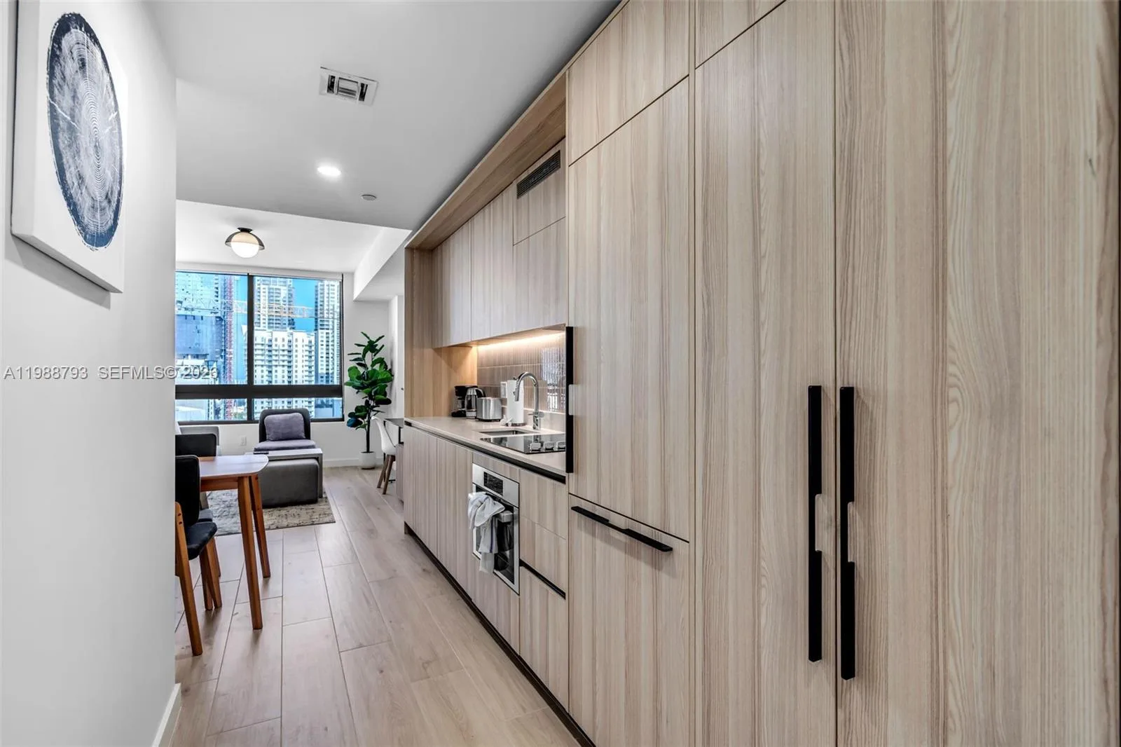 225 N Miami # 1705, Miami, FL 33131 photo 4