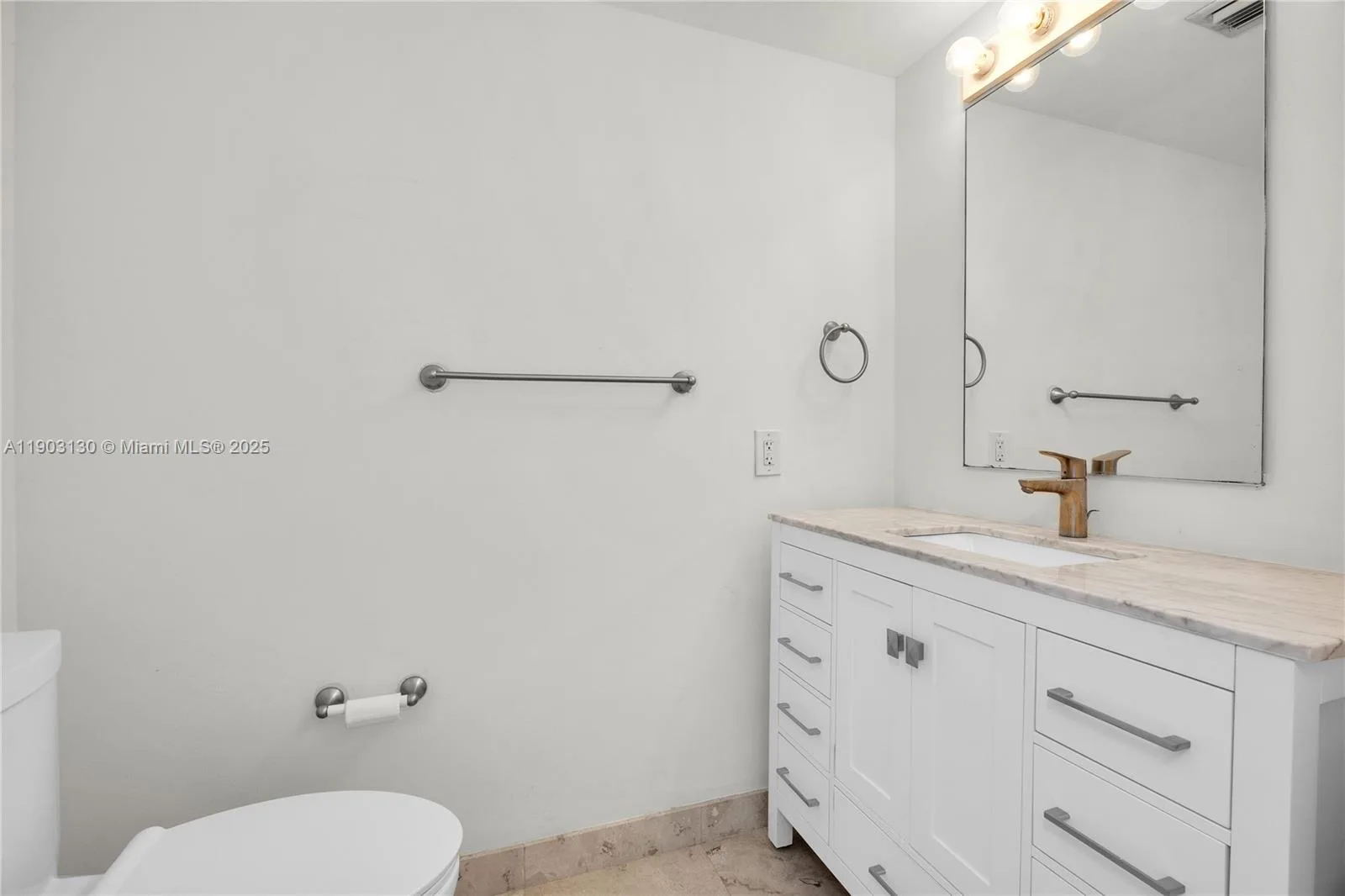 41 SE 5th St # 1515, Miami, FL 33131 photo 7