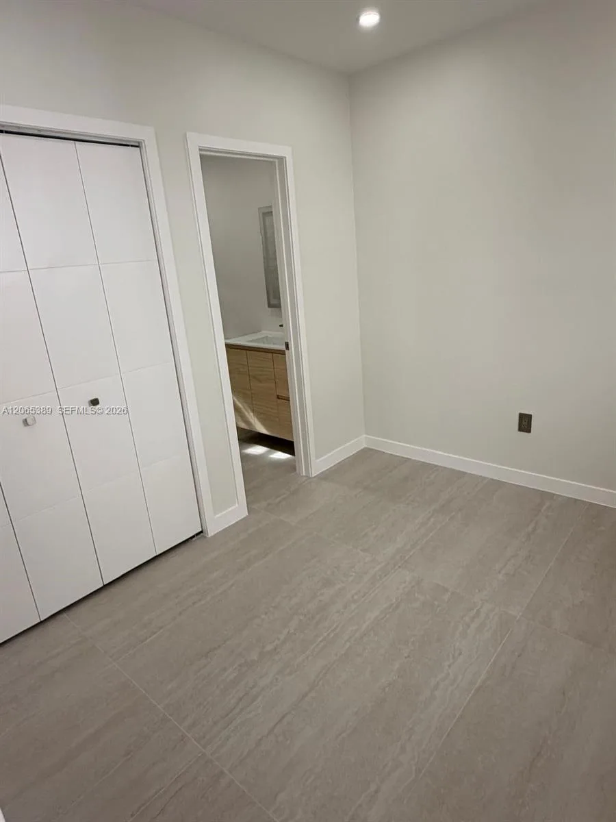 2436 SW 7th St # 10, Miami, FL 33135 photo 3
