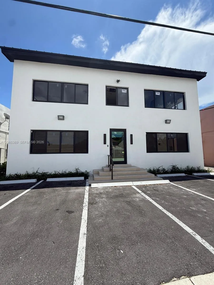 2436 SW 7th St # 10, Miami, FL 33135 photo 8