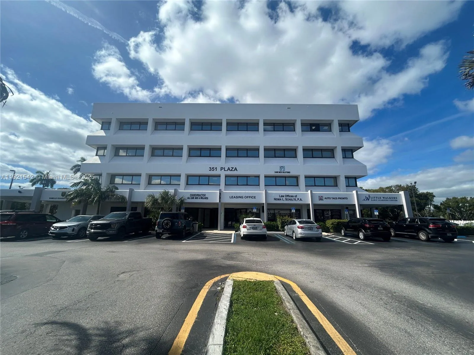 351 S Cypress Rd, Pompano Beach, FL 33060