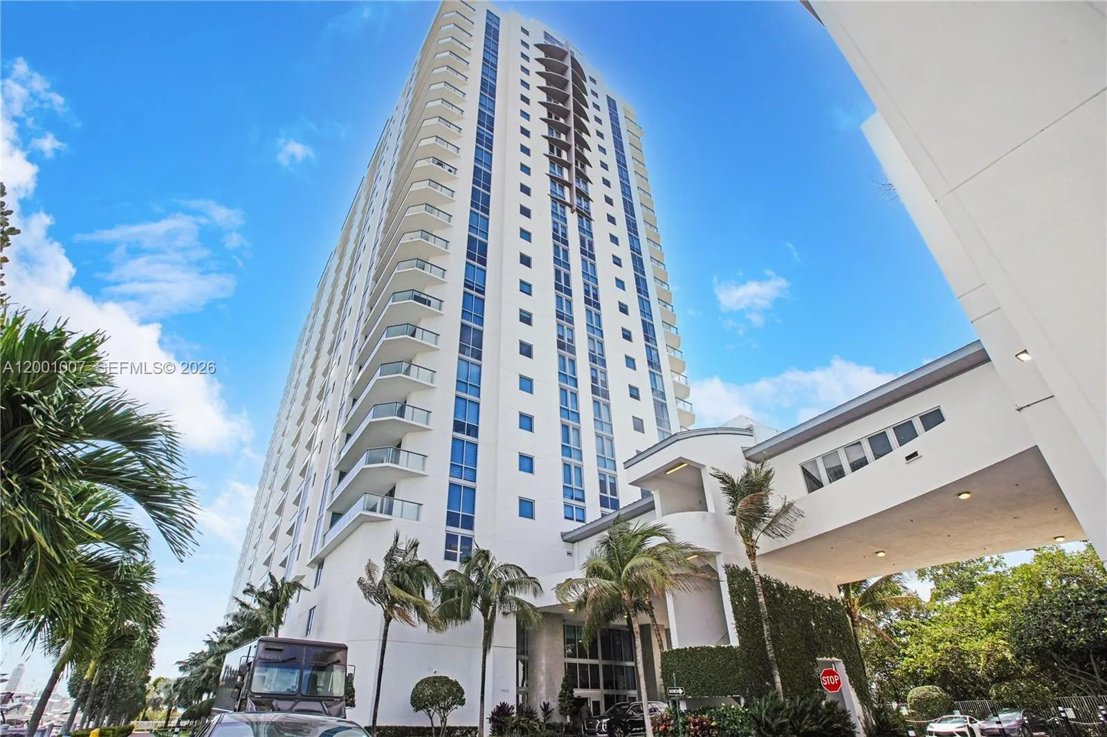 17111 Biscayne Blvd # 2008, North Miami Beach, FL 33160