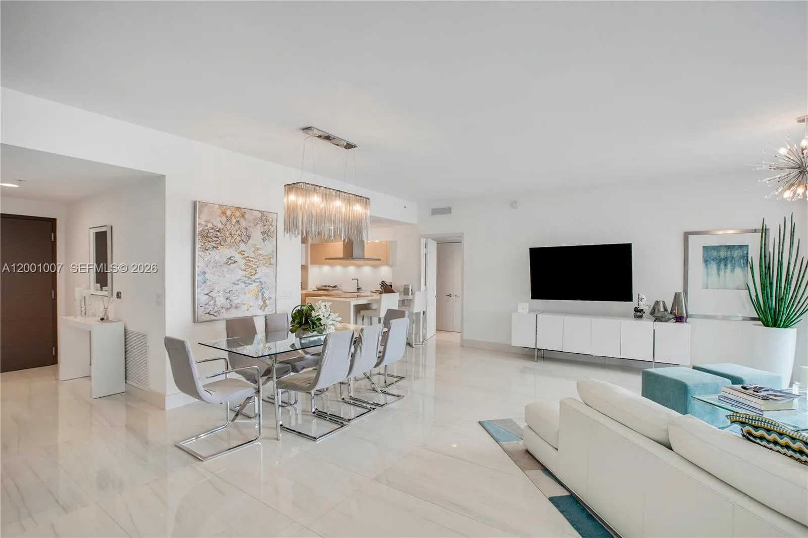 17111 Biscayne Blvd # 2008, North Miami Beach, FL 33160 photo 3
