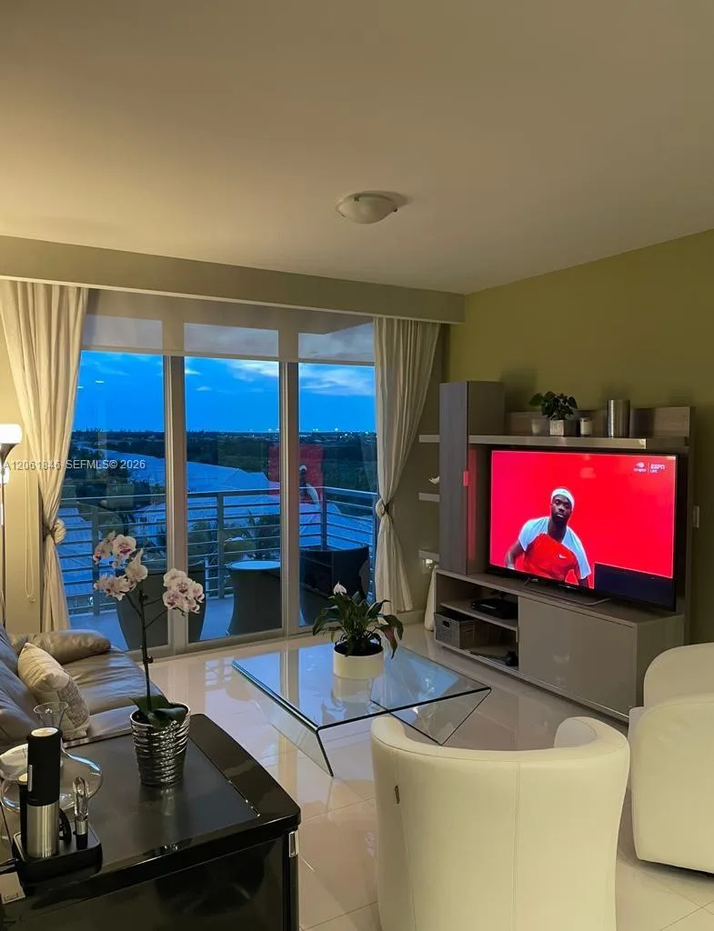 7661 NW 107th Ave # 608, Doral, FL 33178 photo 8