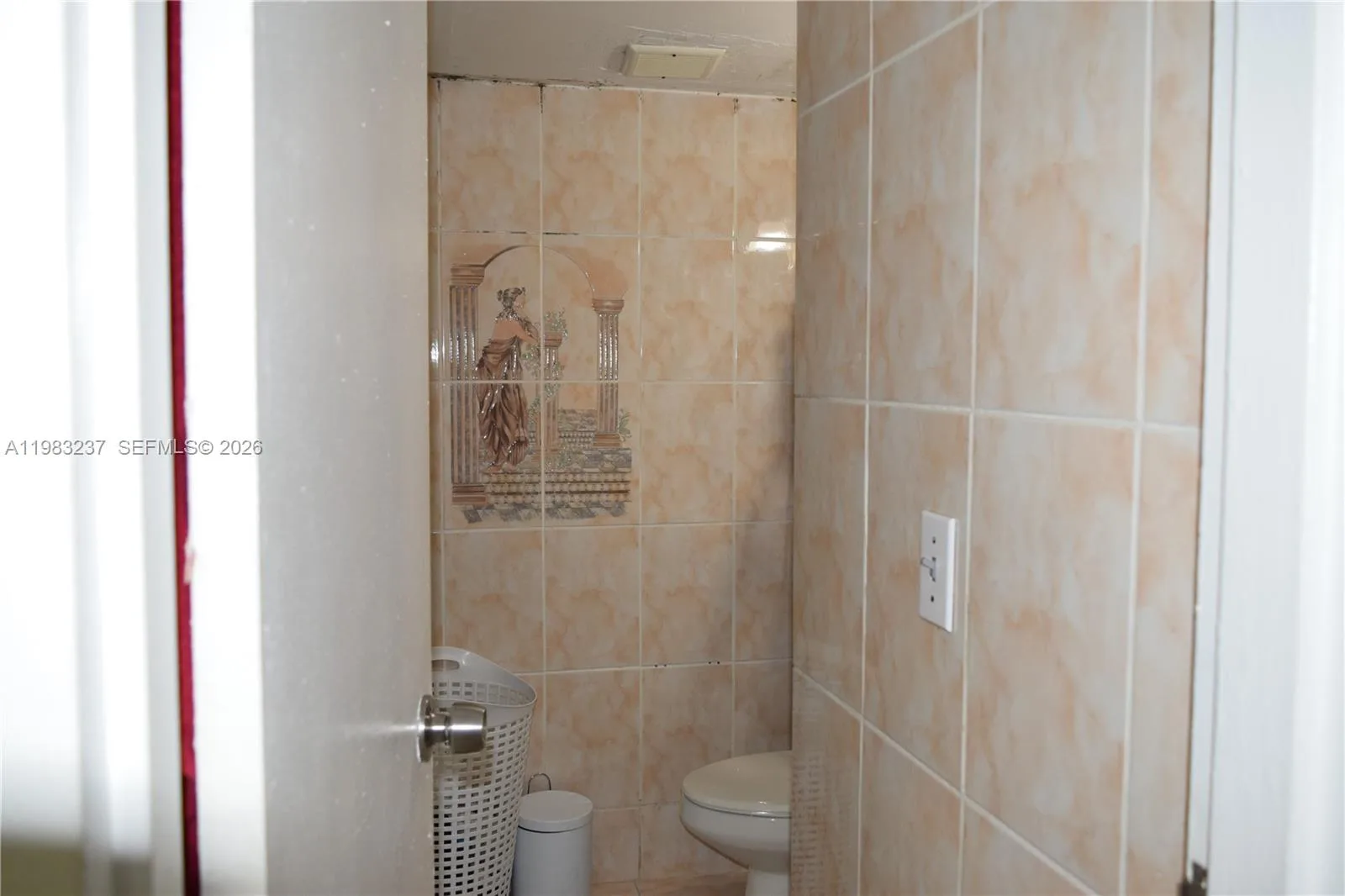 1335 W 68th St # 106, Hialeah, FL 33014 photo 6