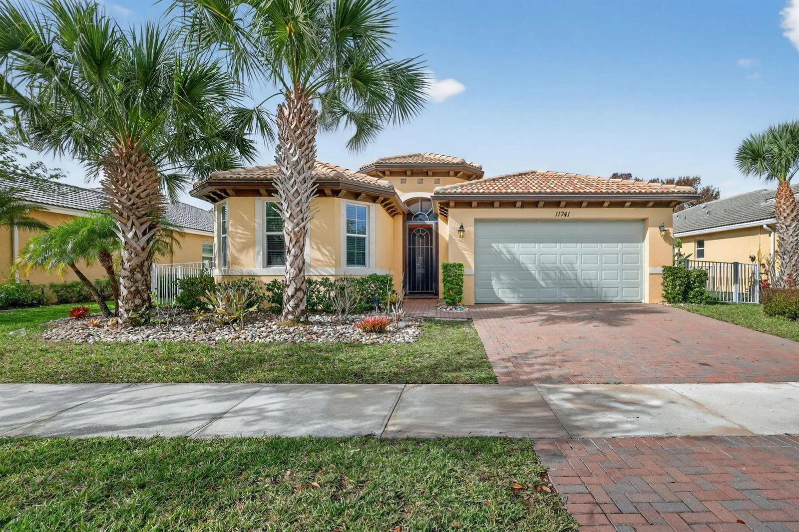 11741 SW Bennington Circle, Port St. Lucie, FL 34987