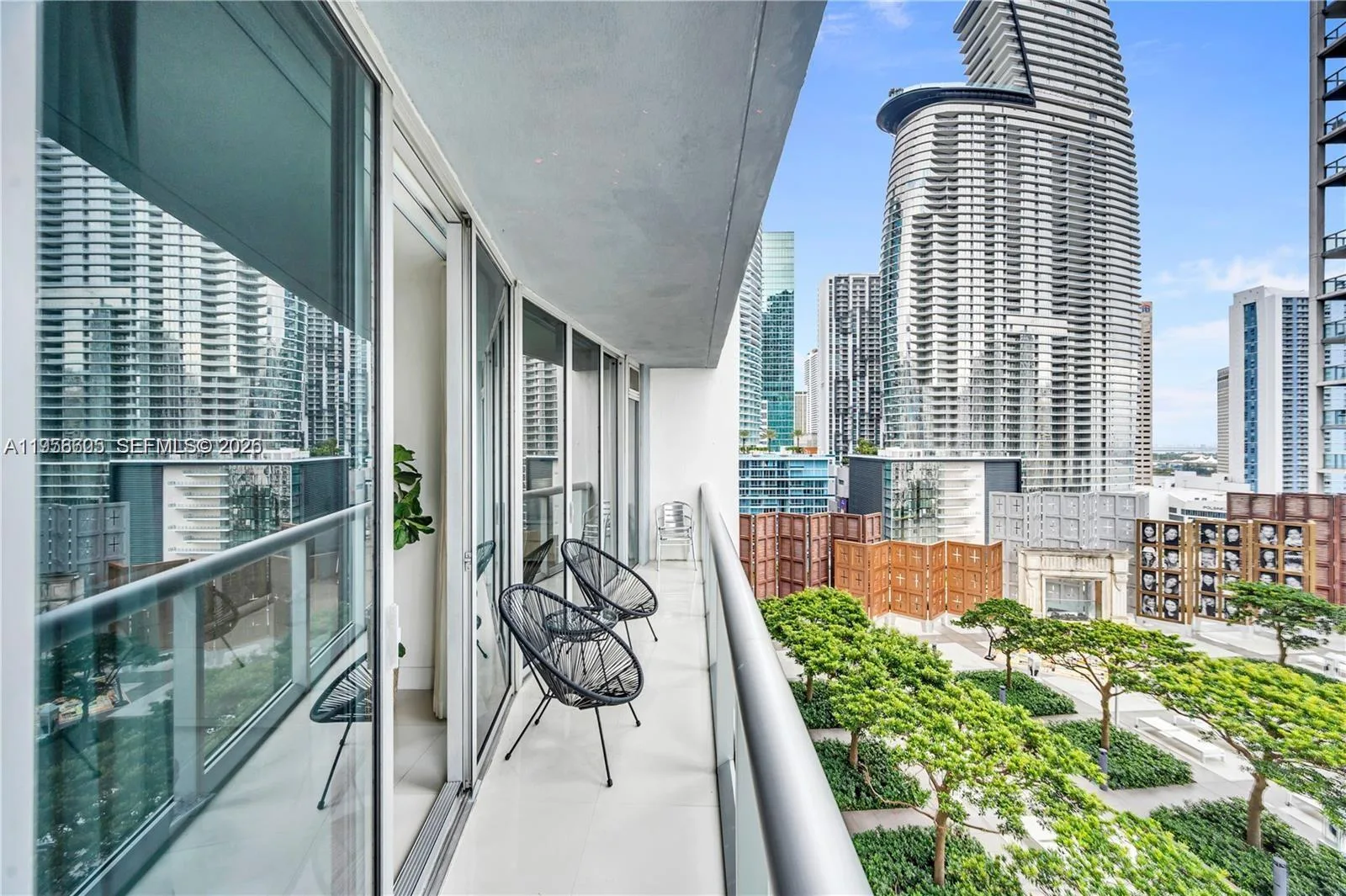 485 Brickell Ave # 1711, Miami, FL 33131 photo 5