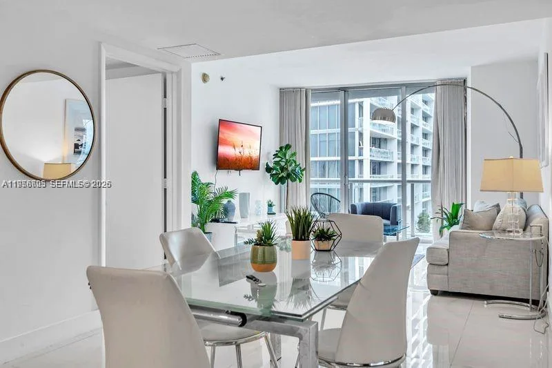 485 Brickell Ave # 1711, Miami, FL 33131 photo 7