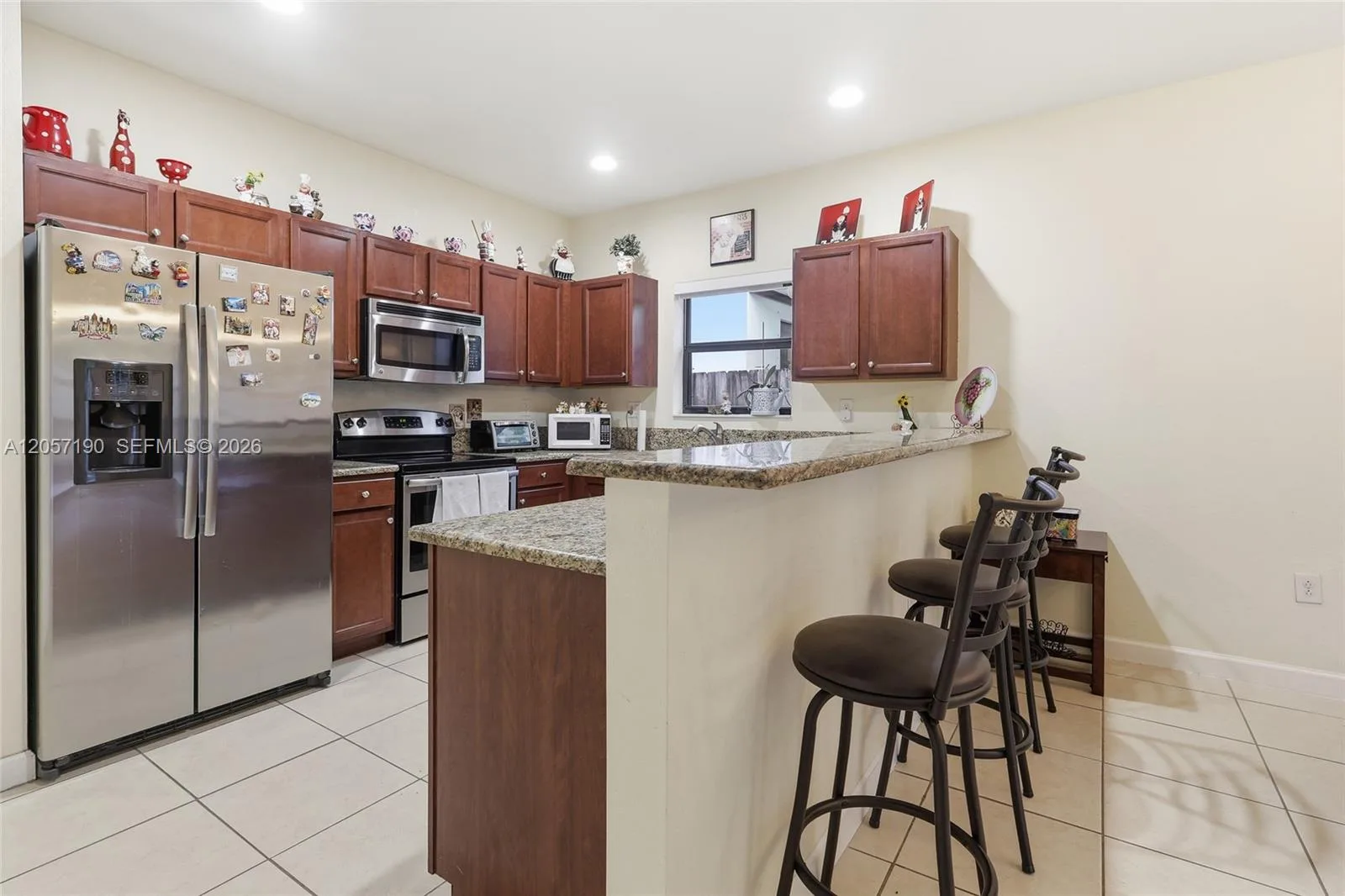 15585 SW 176th Ter, Miami, FL 33187 photo 11