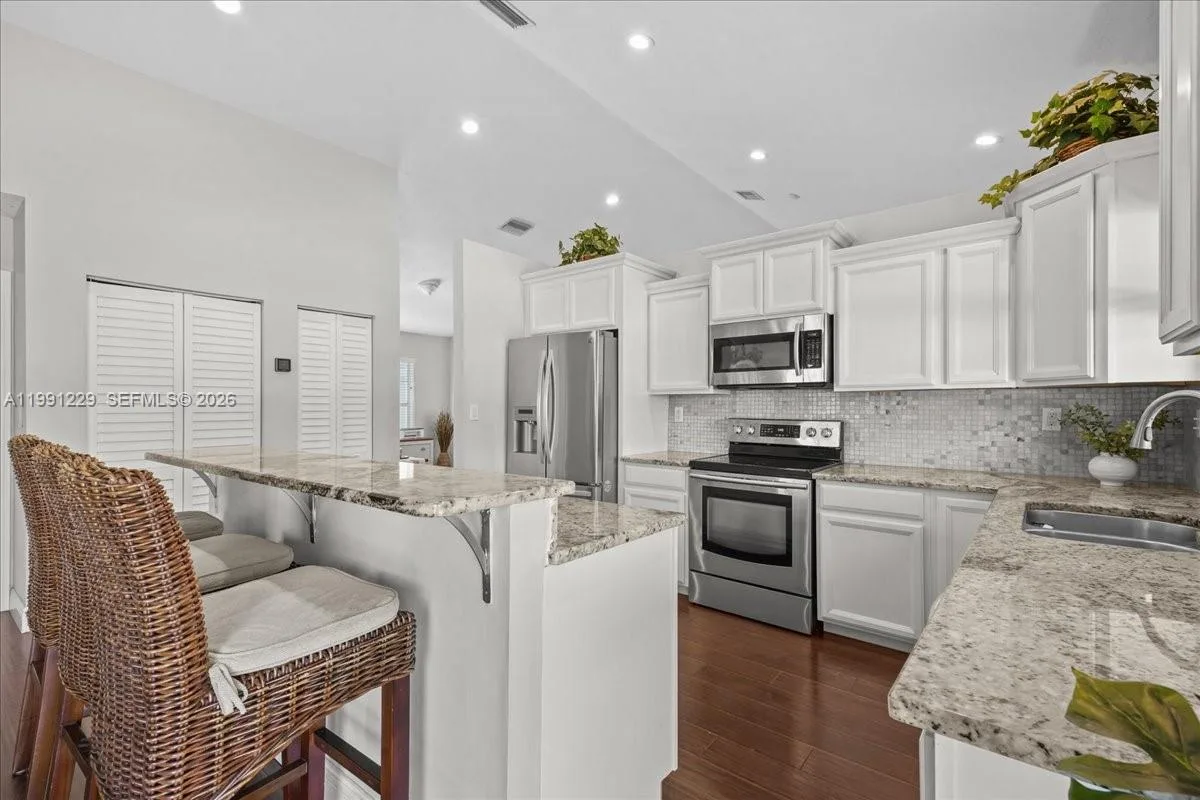 1650 NW 14th Ter, Homestead, FL 33030 photo 3