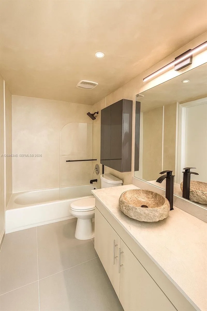 1861 NW S River Dr # 1505, Miami, FL 33125 photo 10
