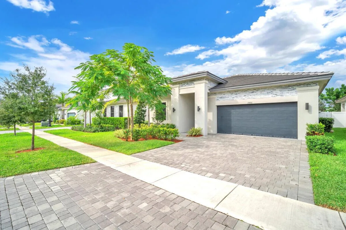 17451 SW 41st Street, Miramar, FL 33029 photo 11
