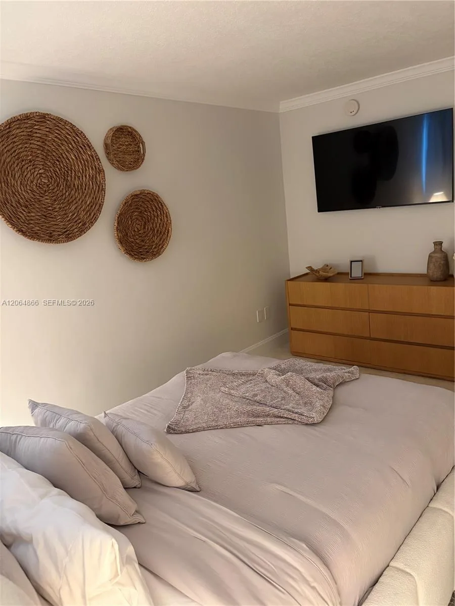2951 S Bayshore Dr # 212, Miami, FL 33133 photo 11