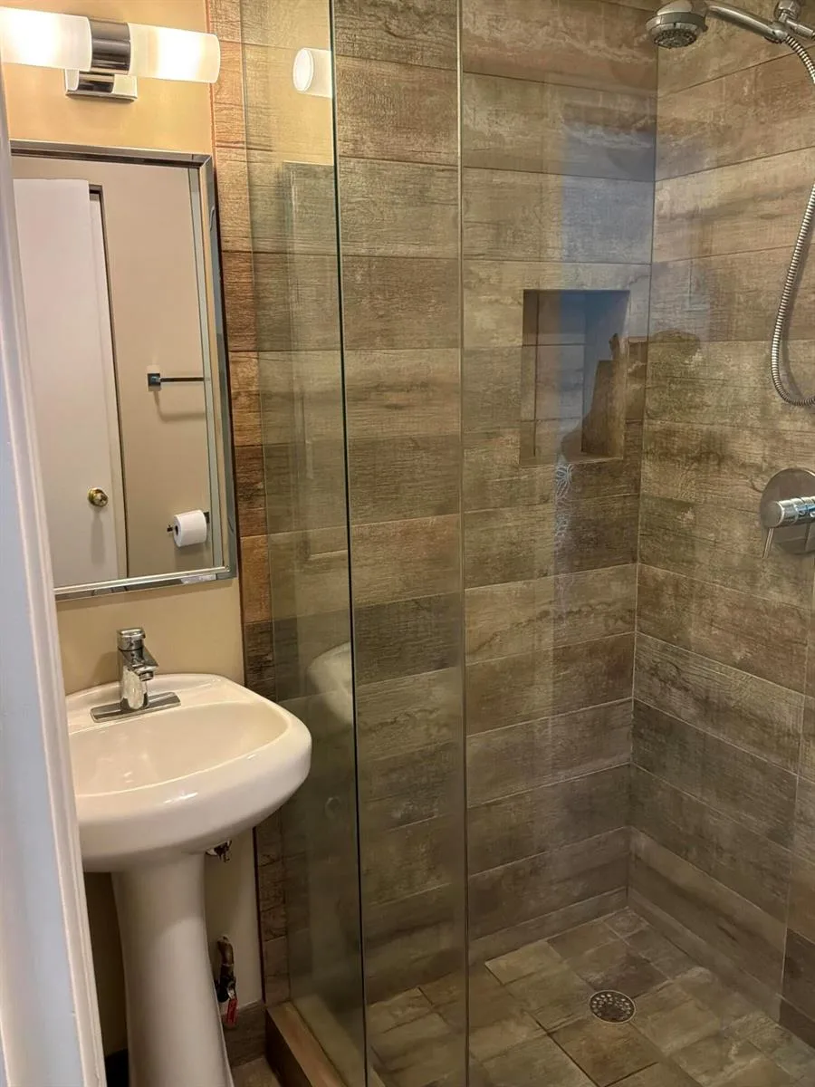 1121 Cactus Terrace # 202, Delray Beach, FL 33445 photo 9
