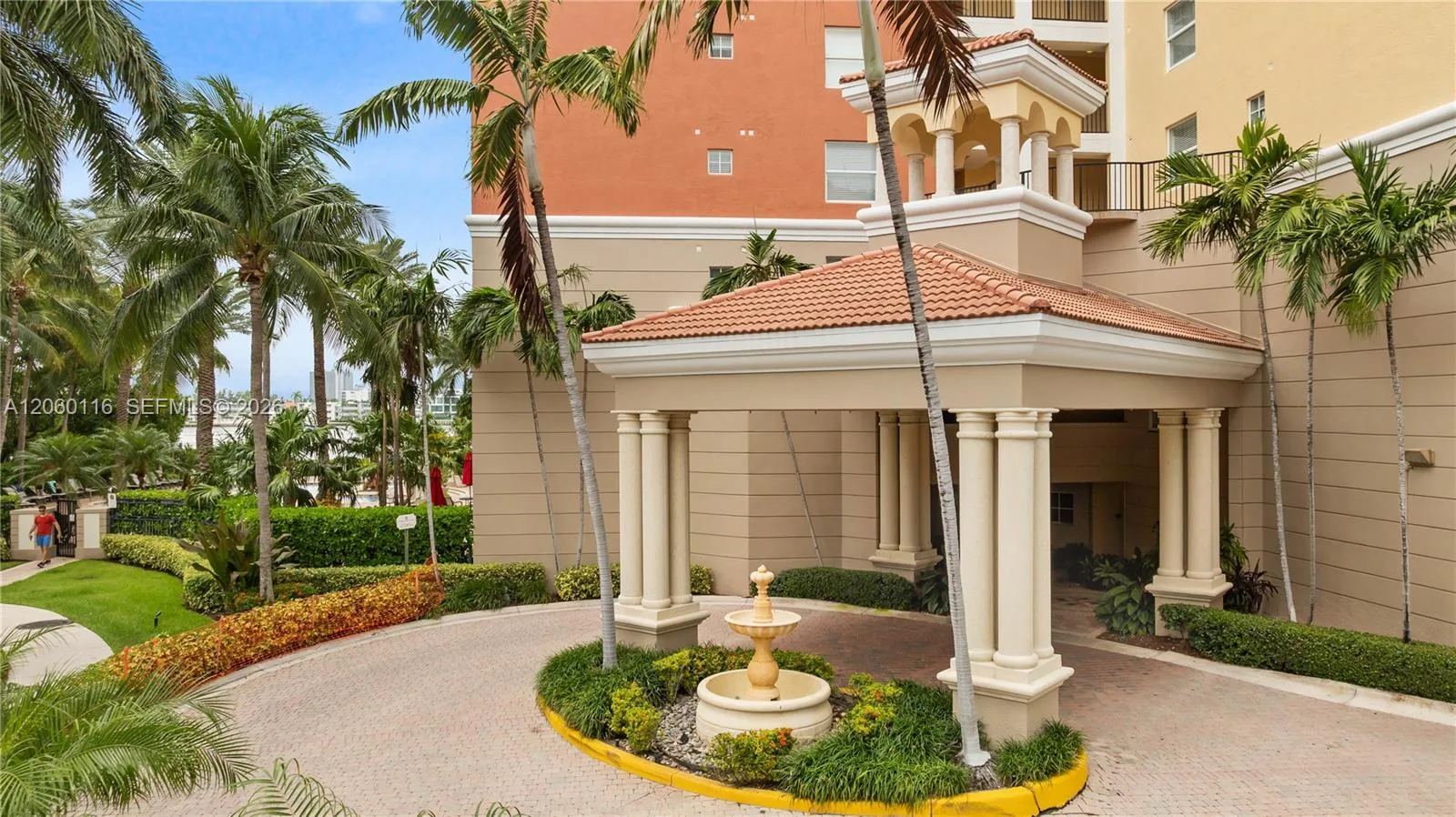 17150 N Bay Rd # 2320, Sunny Isles Beach, FL 33160 photo 3