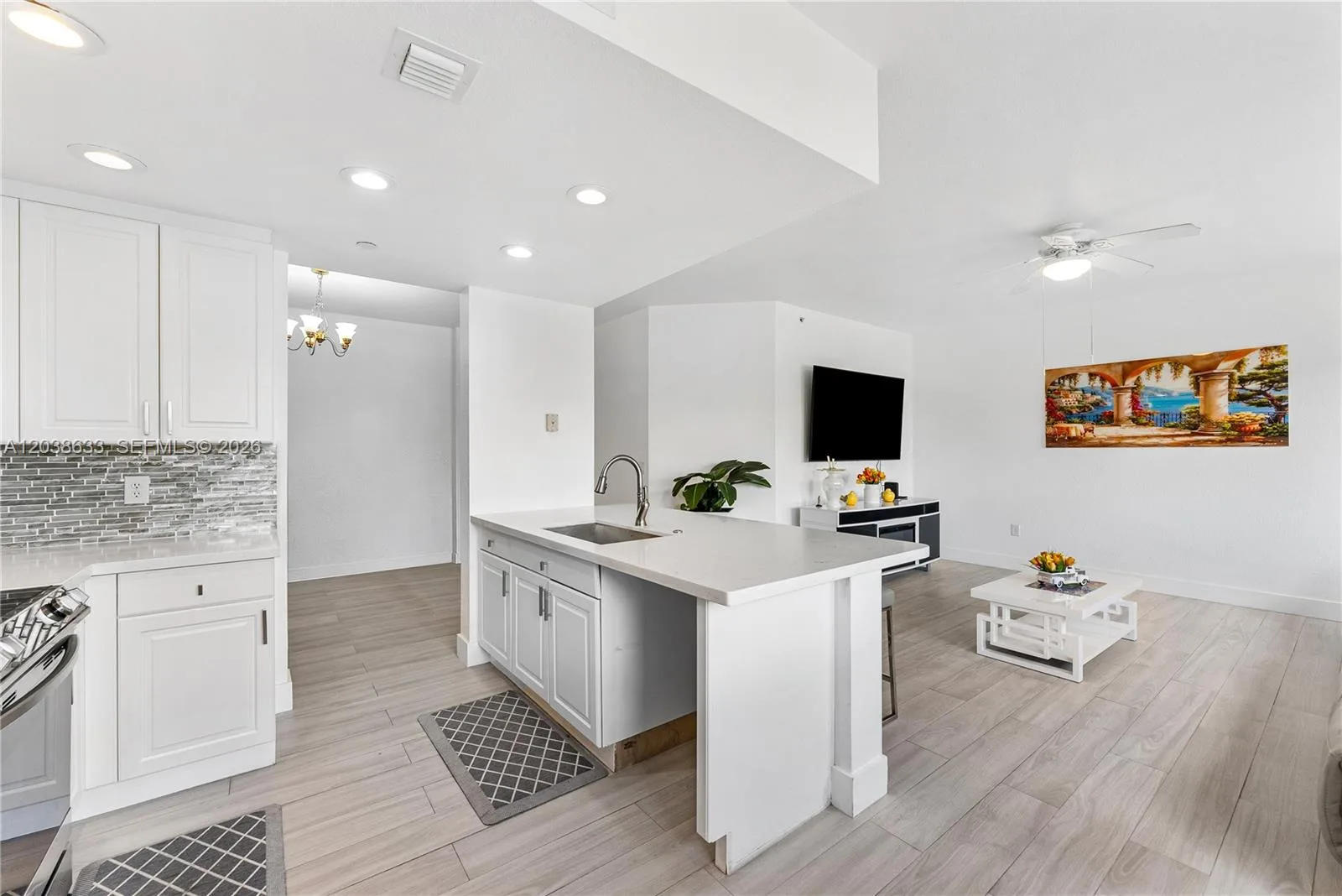 7715 Yardley Dr # 303, Tamarac, FL 33321 photo 5