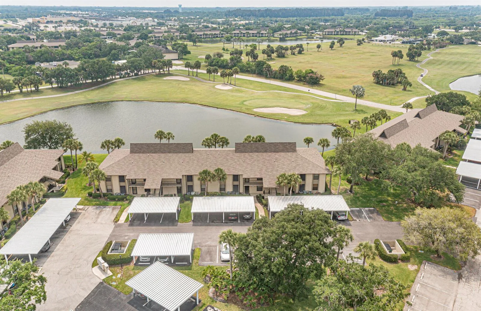 23 Plantation Drive # 102, Vero Beach, FL 32966