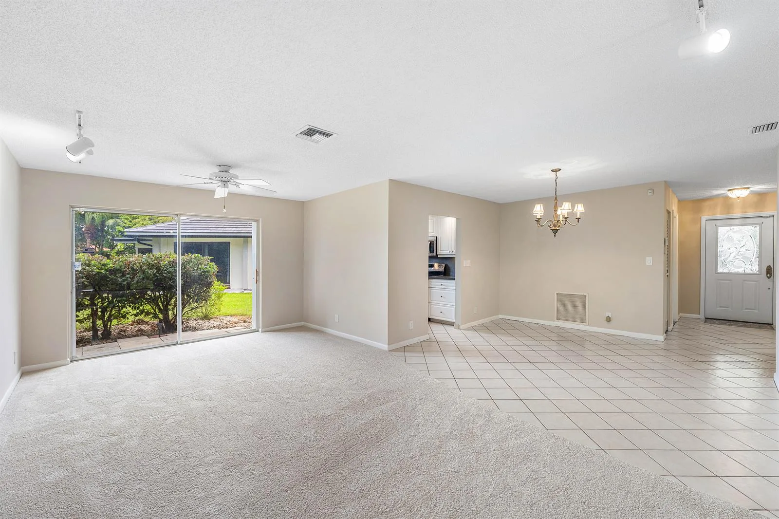 1752 Riverwood Lane, Coral Springs, FL 33071 photo 5