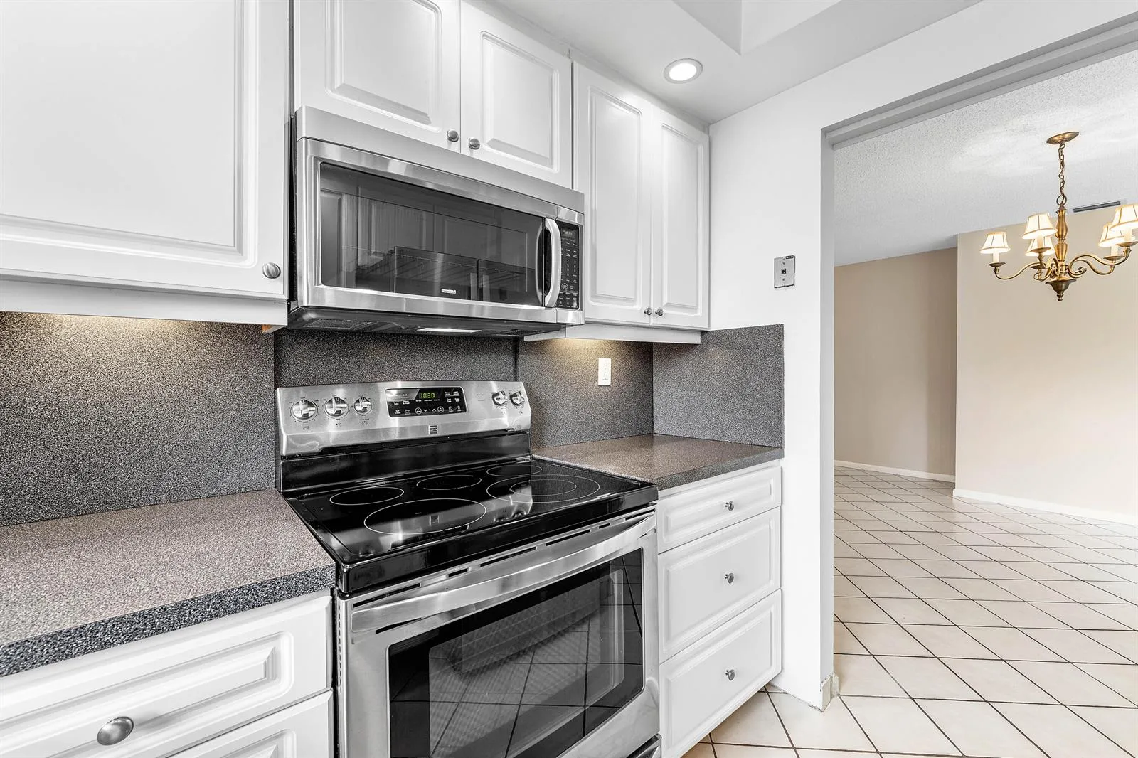 1752 Riverwood Lane, Coral Springs, FL 33071 photo 7