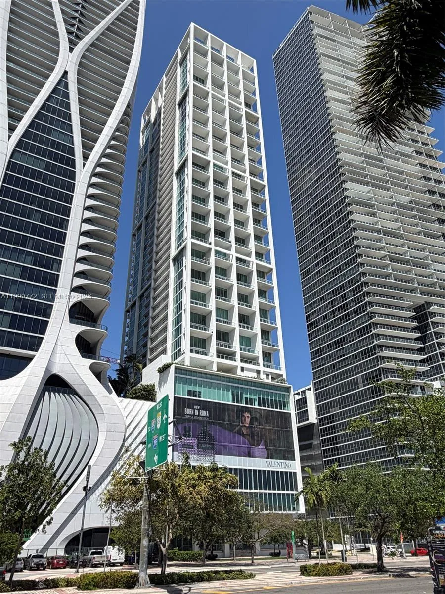 1040 Biscayne Blvd # 1001, Miami, FL 33132 photo 2