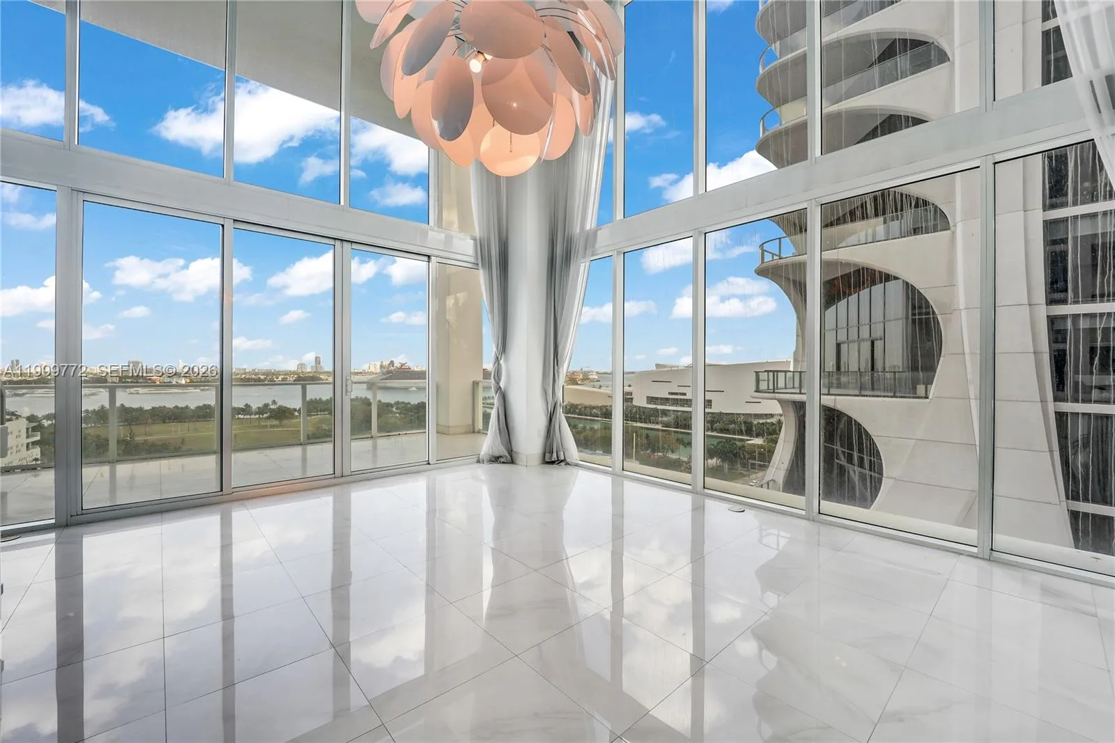 1040 Biscayne Blvd # 1001, Miami, FL 33132 photo 3