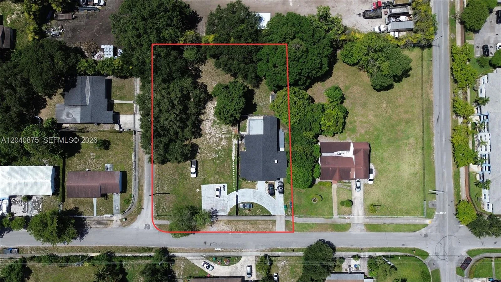 1860 NW 81st St, Miami, FL 33147