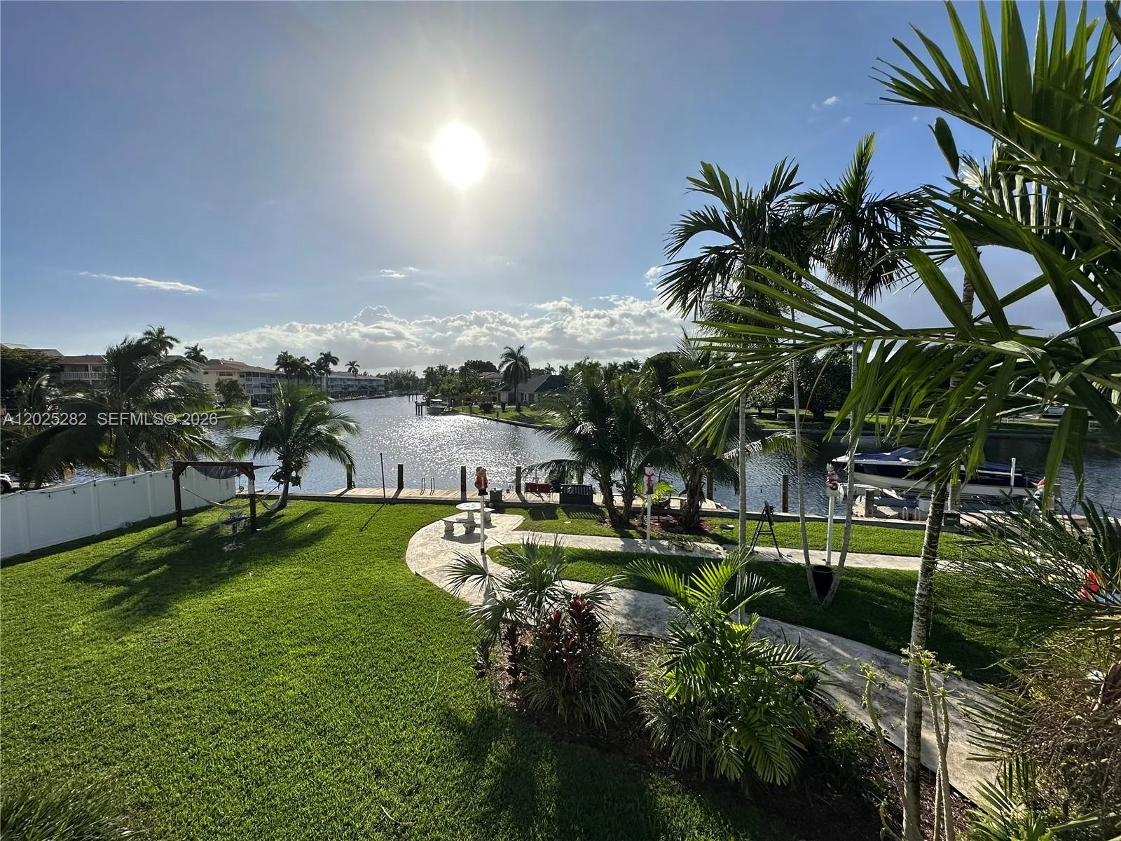 455 Golden Isles Dr # 204, Hallandale Beach, FL 33009