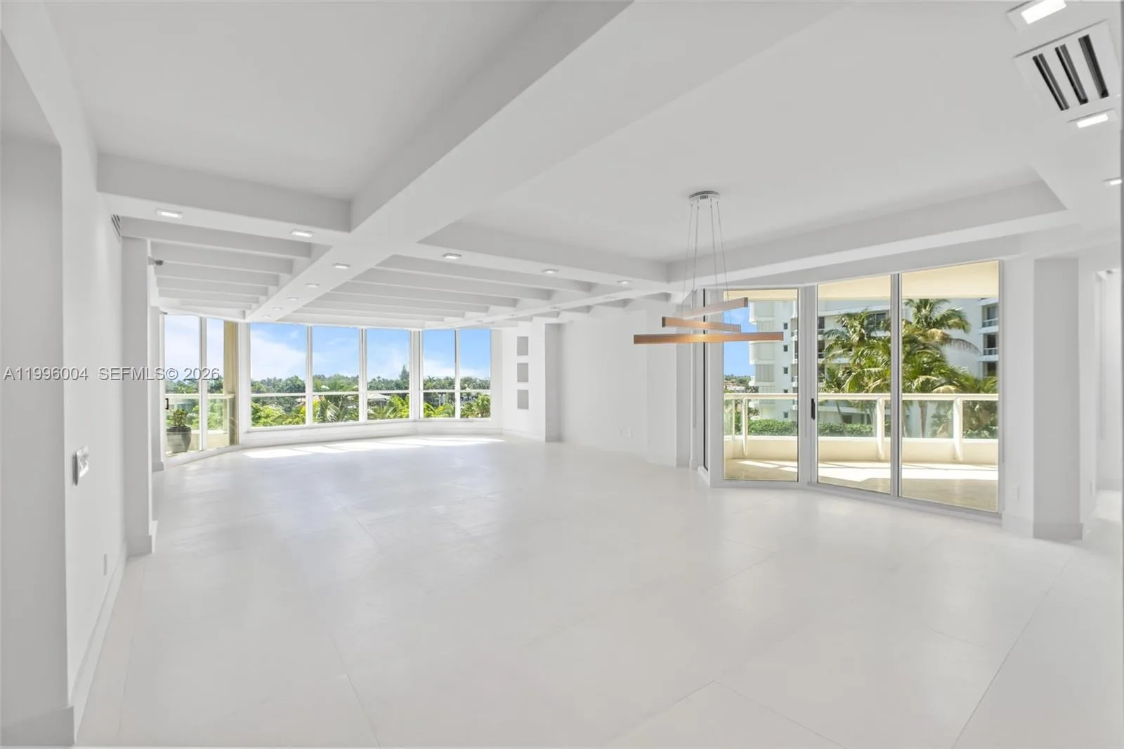 21150 Point Pl # 701, Aventura, FL 33180 photo 5
