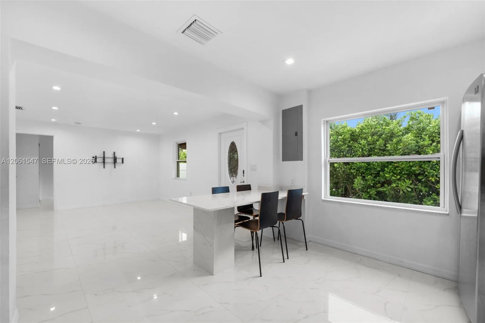 524 NW 10th St # 0, Hallandale Beach, FL 33009 photo 4