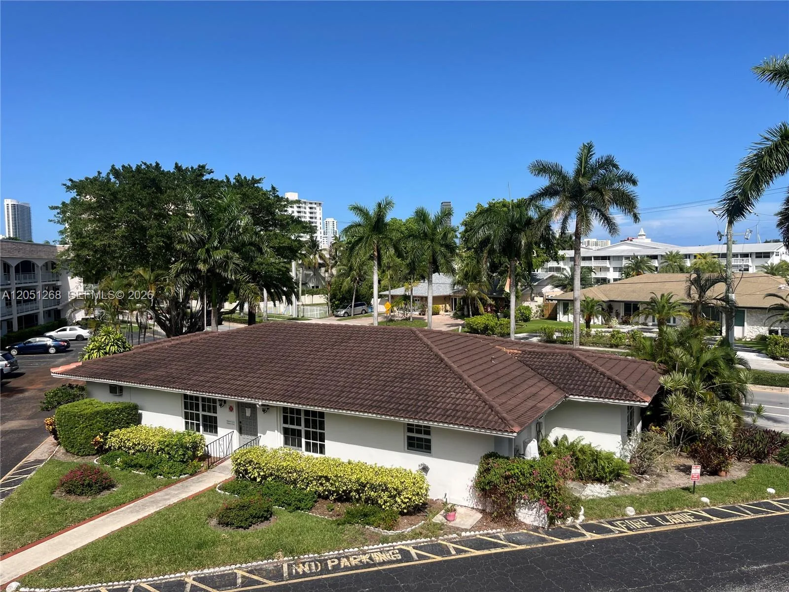 501 Blue Heron Dr. # 306 A, Hallandale Beach, FL 33009 photo 8