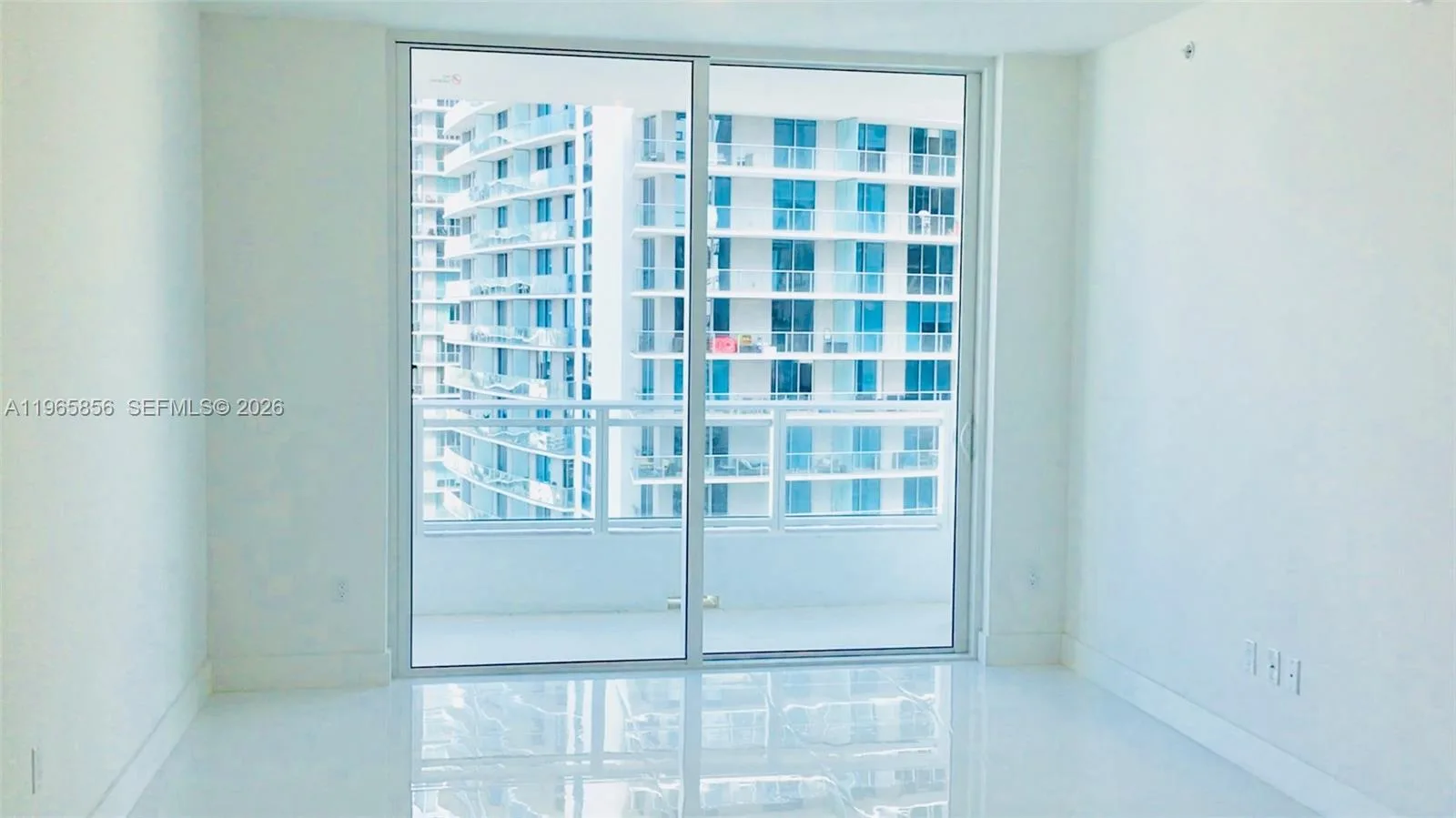 1080 Brickell Ave # 2607, Miami, FL 33131 photo 6
