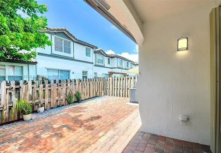 7772 NW 114th Pl # 0, Doral, FL 33178 photo 7