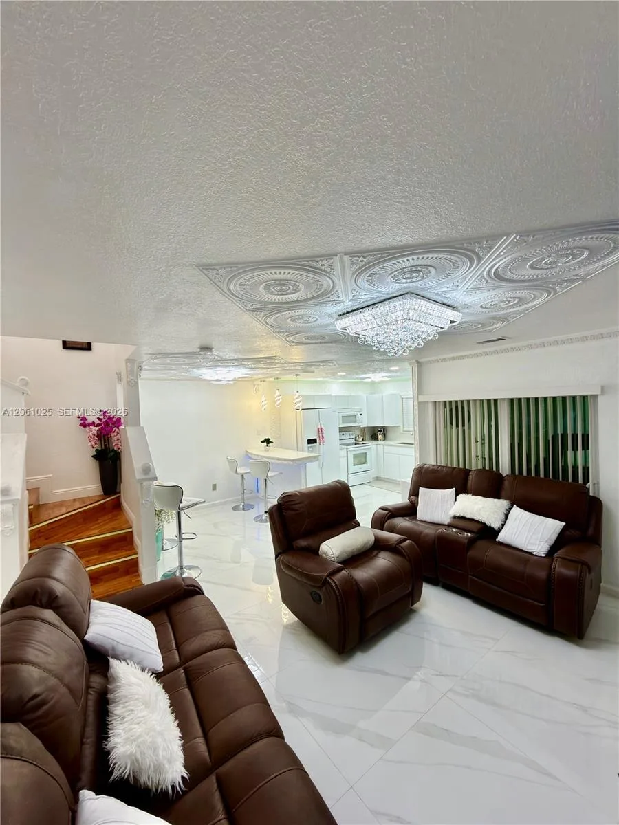 8408 SW 208th Ter, Cutler Bay, FL 33189 photo 11