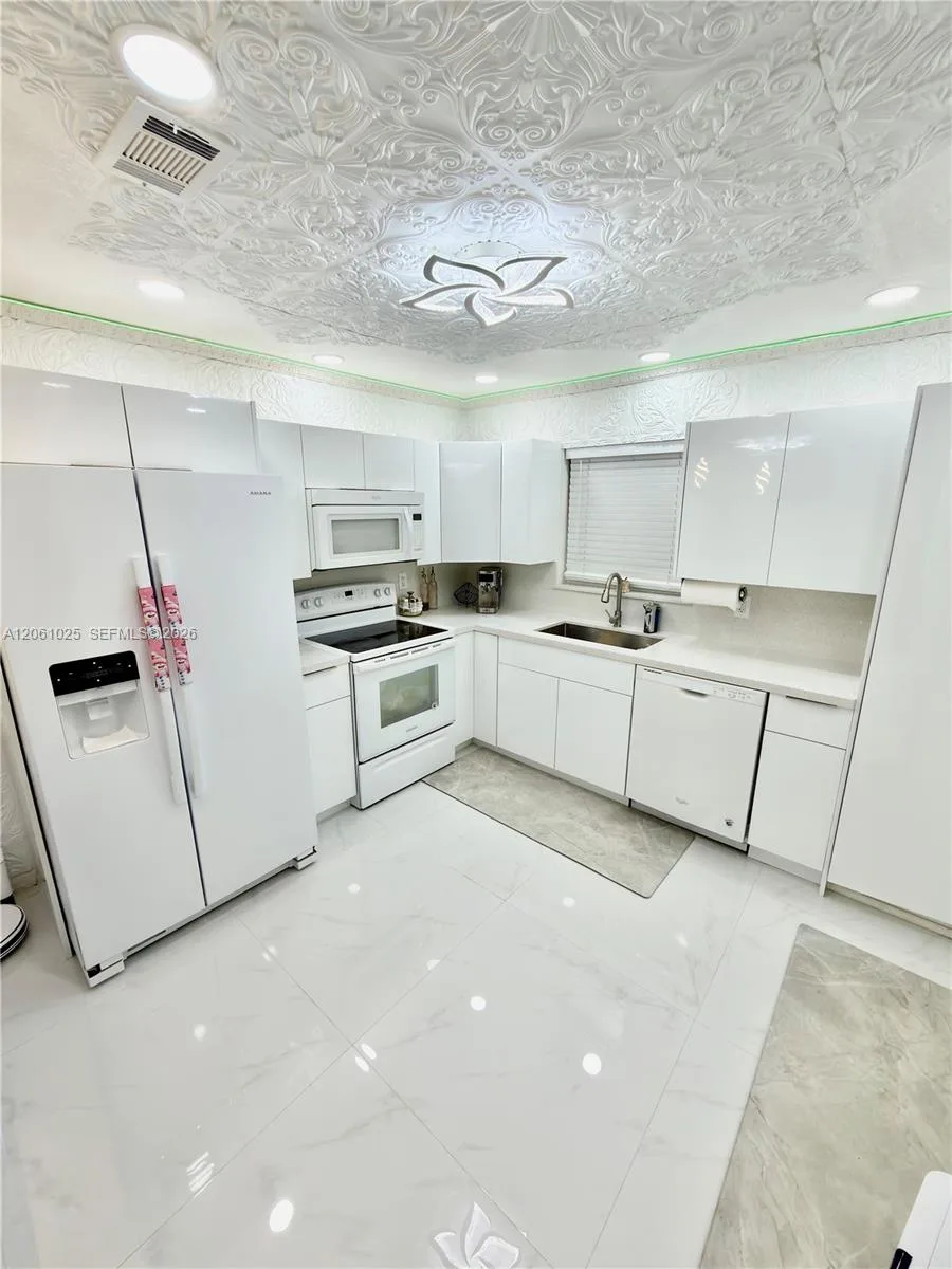 8408 SW 208th Ter, Cutler Bay, FL 33189 photo 7