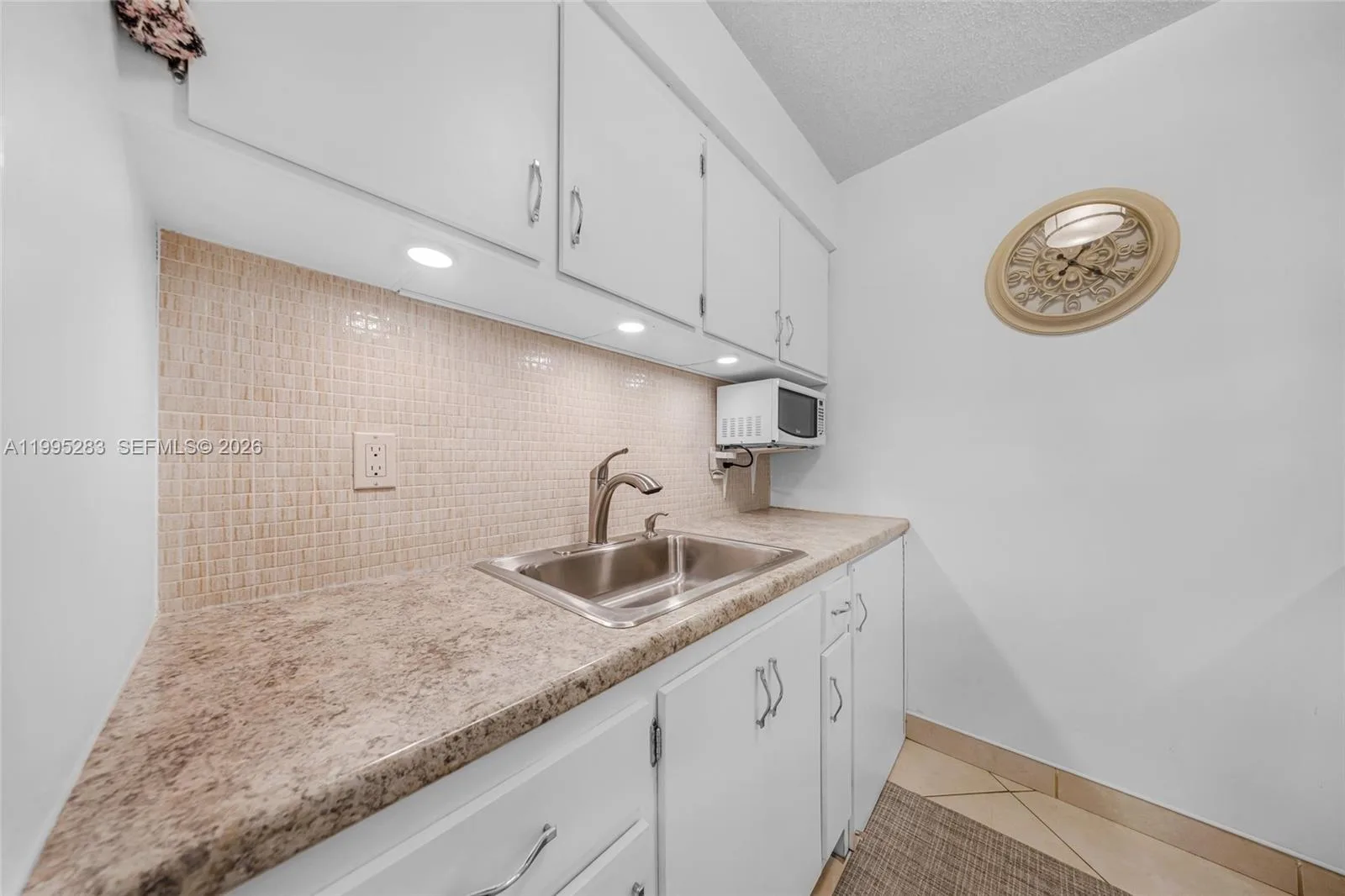 1015 SW 11th Ave # 15K, Hallandale Beach, FL 33009 photo 10
