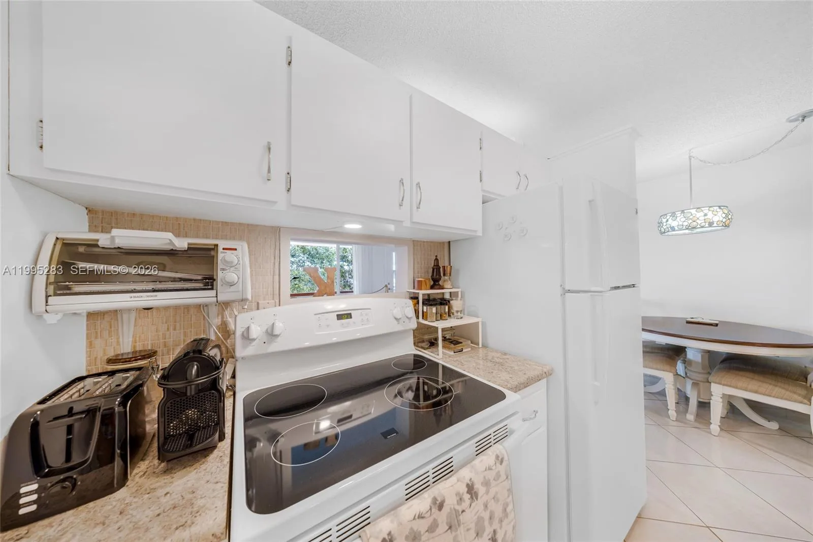 1015 SW 11th Ave # 15K, Hallandale Beach, FL 33009 photo 12