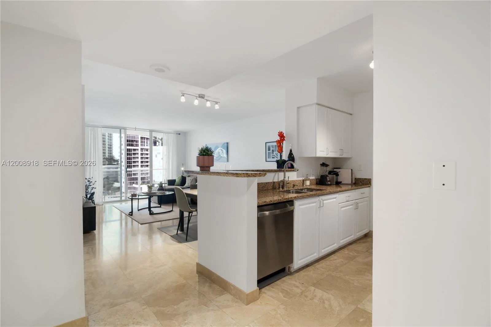 1155 S Brickell Bay Dr # 805, Miami, FL 33131 photo 2