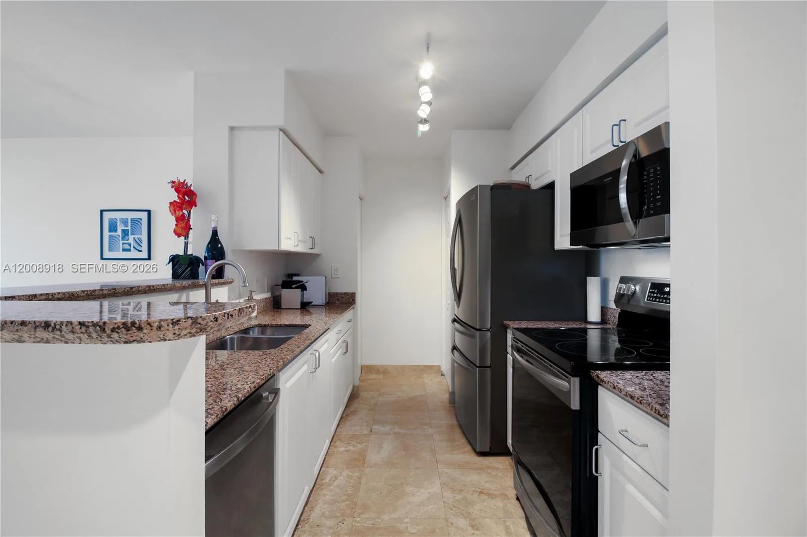 1155 S Brickell Bay Dr # 805, Miami, FL 33131 photo 4