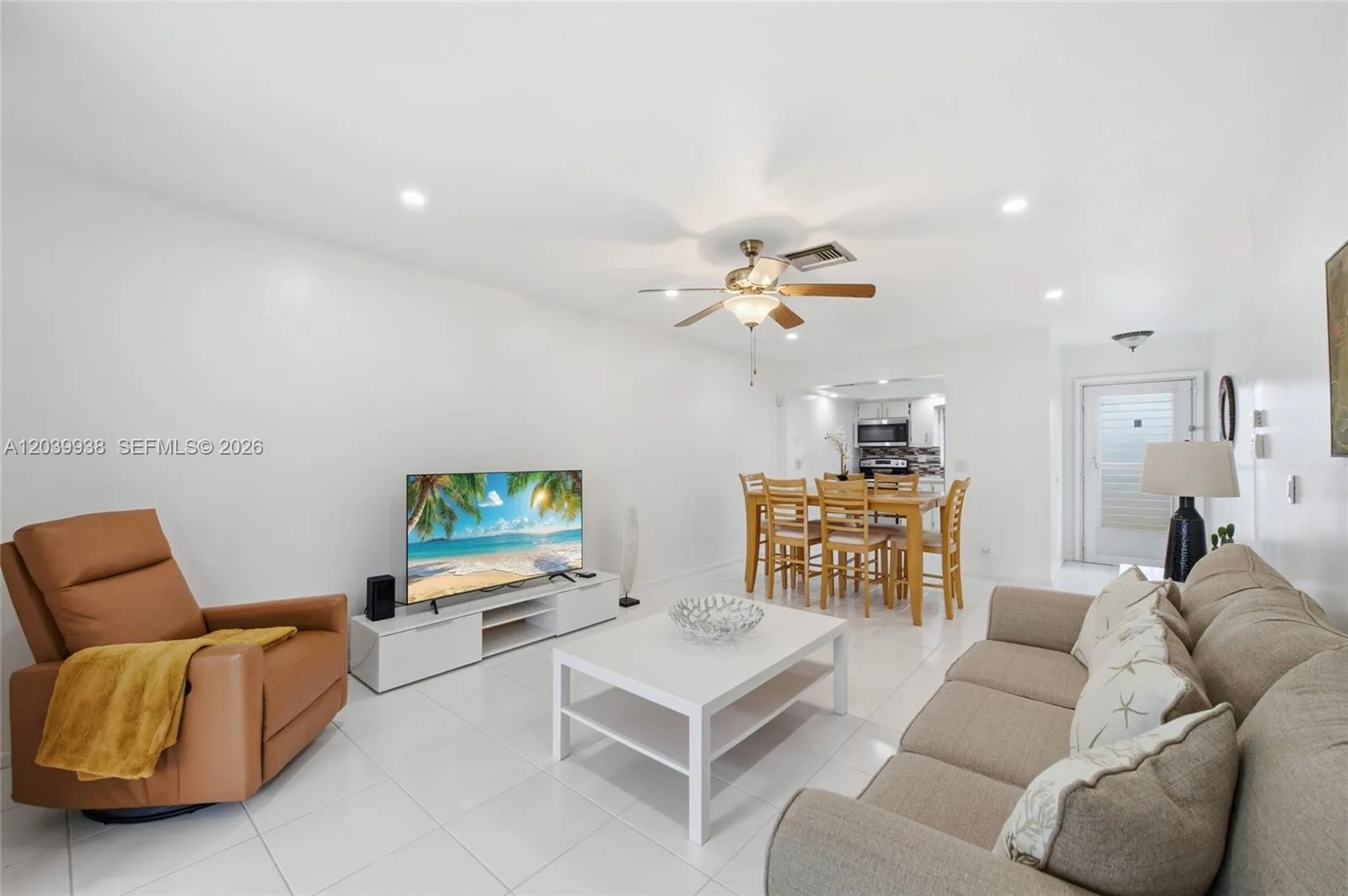 2894 E Crosley Dr E # D, West Palm Beach, FL 33415 photo 8