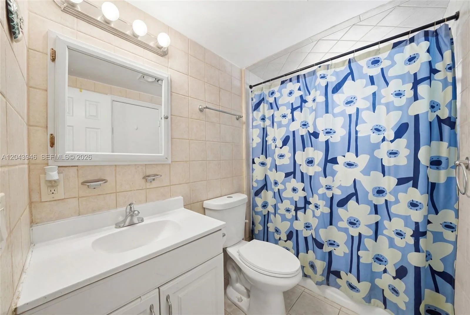 1100 NE 9th Ave # 105, Fort Lauderdale, FL 33304 photo 11