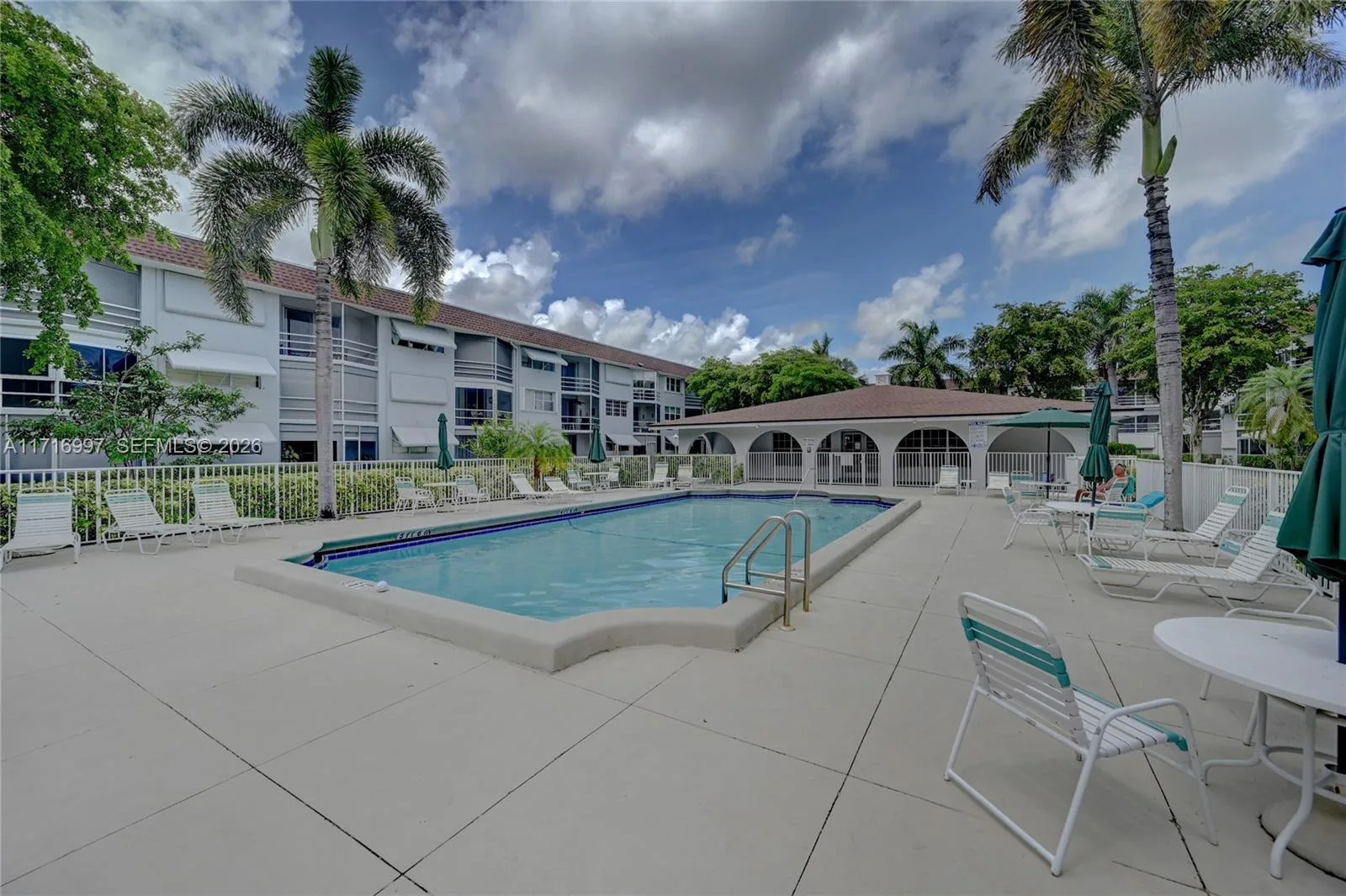1040 SE 4th Ave # 128, Deerfield Beach, FL 33441