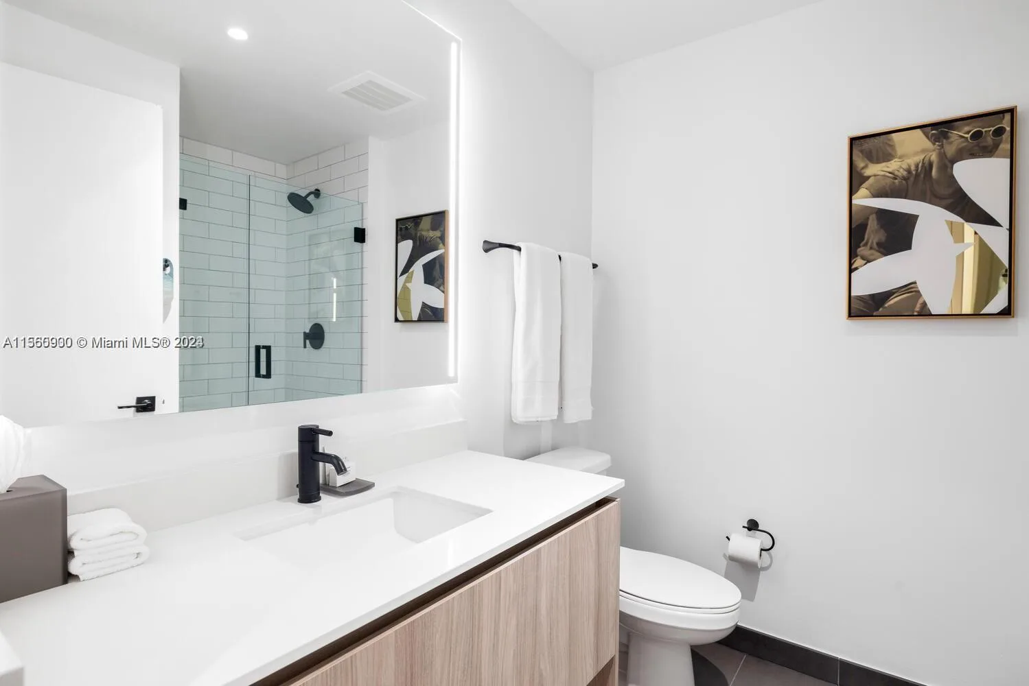 398 NE 5th St # 4006, Miami, FL 33132 photo 3
