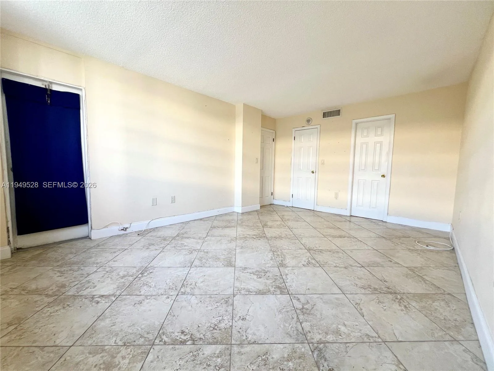 1833 S Ocean Dr # 1109, Hallandale Beach, FL 33009 photo 12