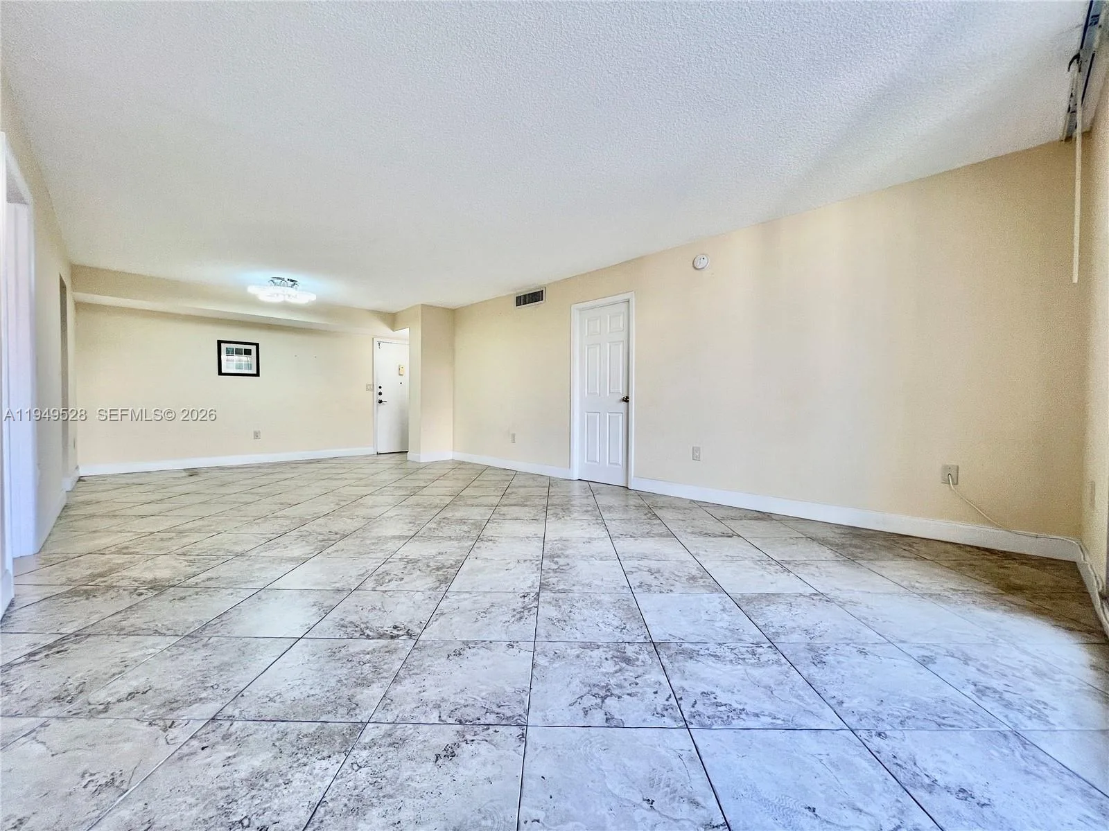 1833 S Ocean Dr # 1109, Hallandale Beach, FL 33009 photo 6