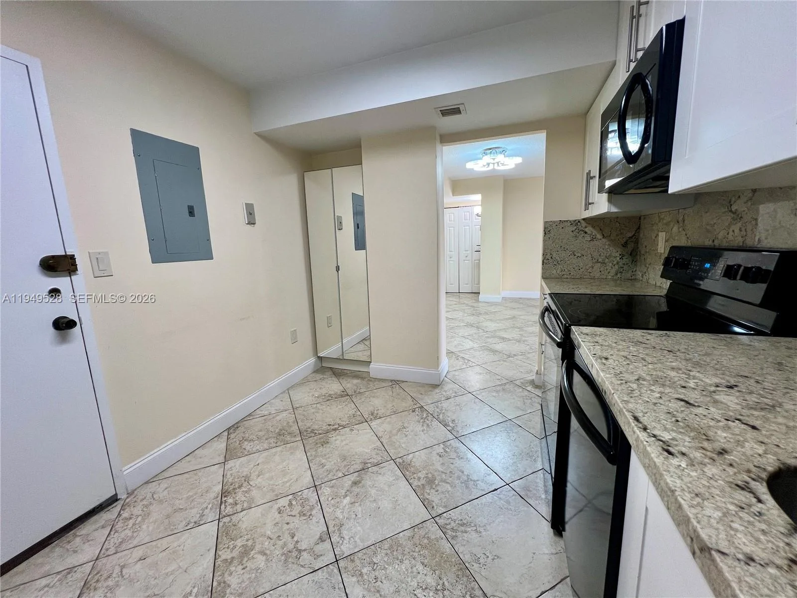 1833 S Ocean Dr # 1109, Hallandale Beach, FL 33009 photo 8