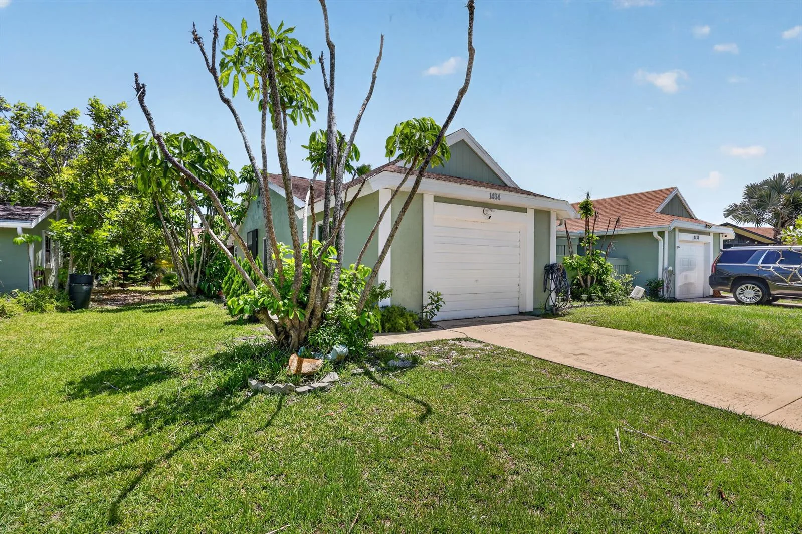 1434 SE Larkwood Circle, FL 34952