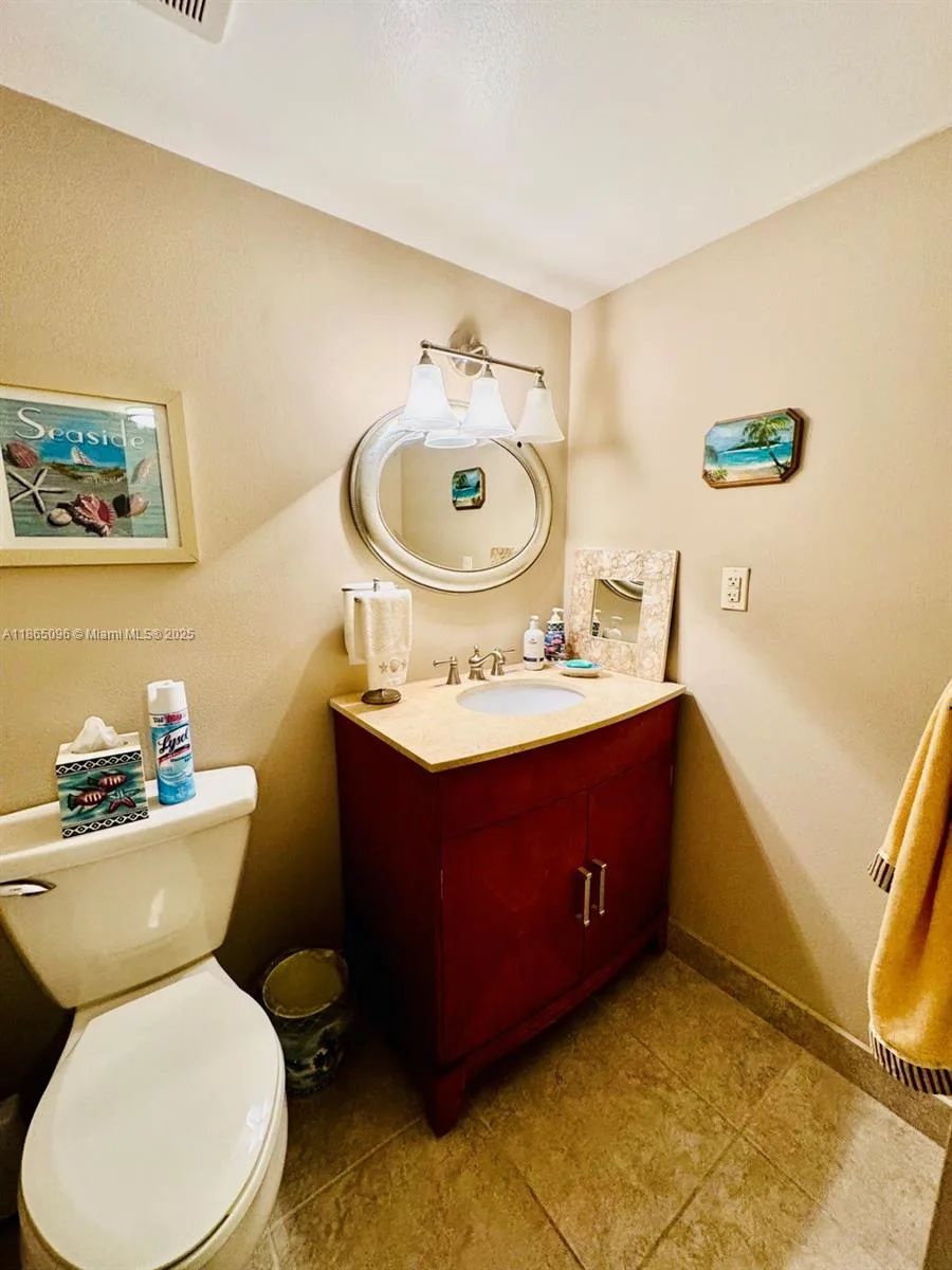 2625 Collins Ave # 305, Miami Beach, FL 33140 photo 12