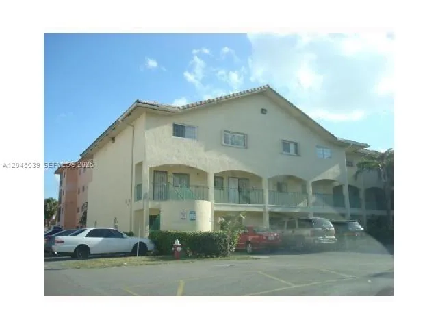 8851 NW 119th St # 6201, Hialeah Gardens, FL 33018 photo 5