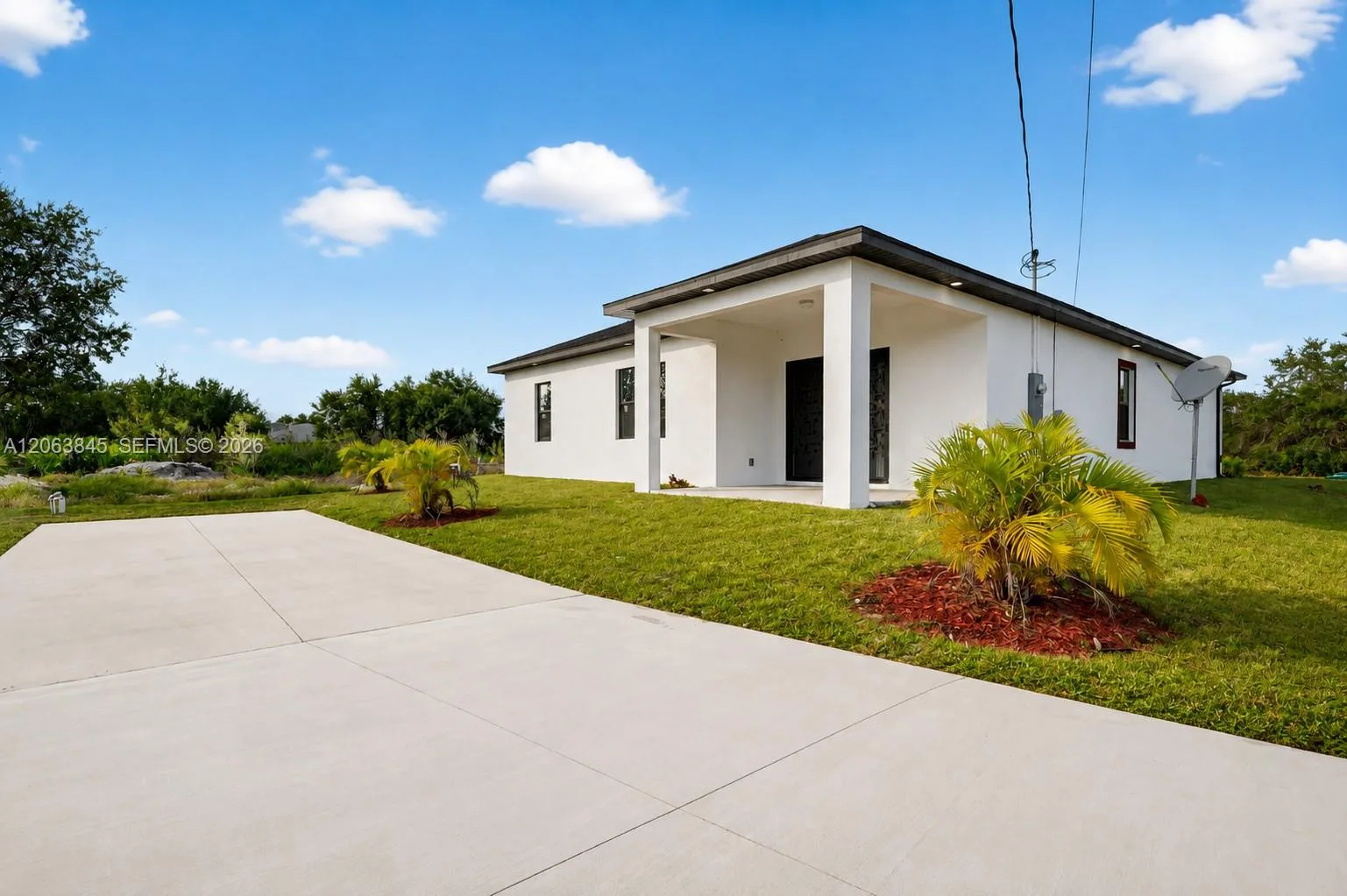 2513 69th, Lehigh Acres, FL 33971 photo 4